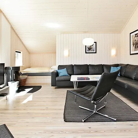 For Eight Guests